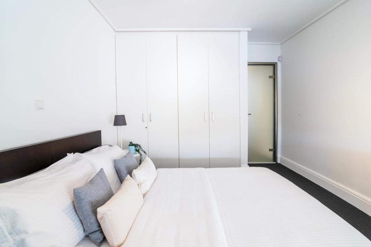 Sun & Sea Suite, Kavouri Athènes Extérieur photo