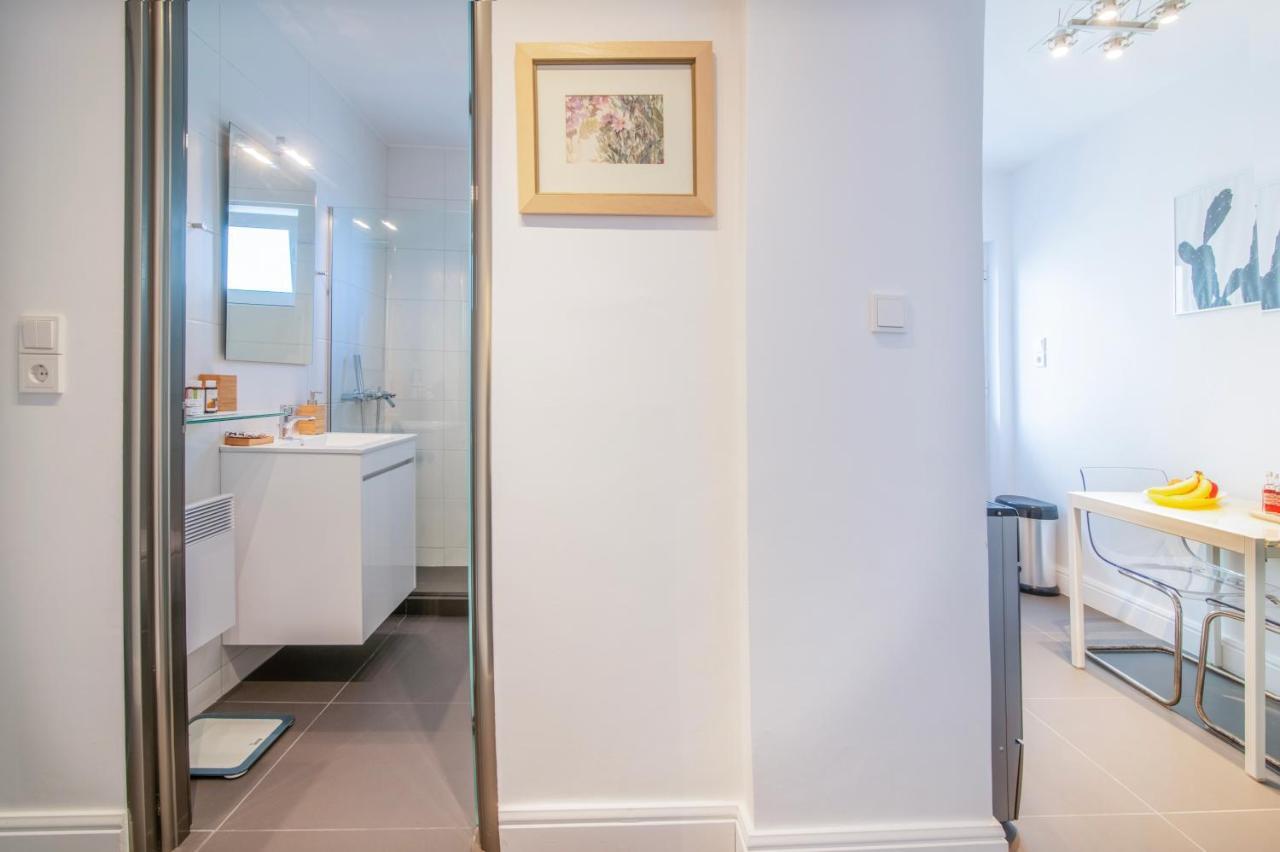 Sun & Sea Suite, Kavouri Athènes Extérieur photo